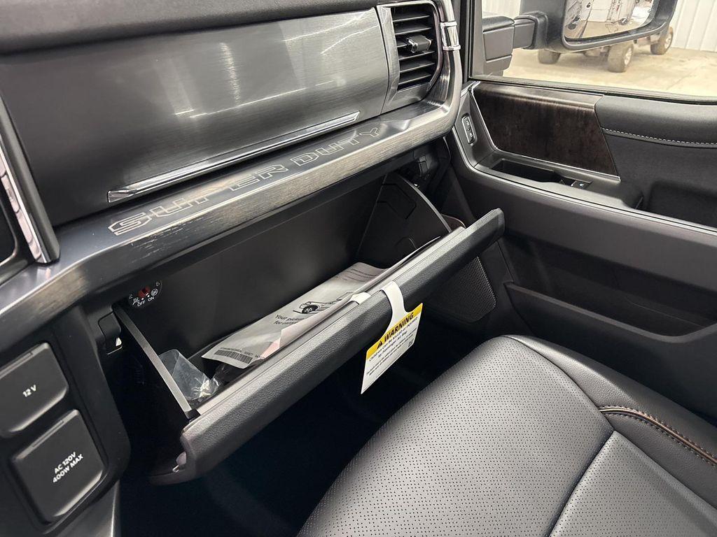 new 2025 Ford F-250 car, priced at $83,948