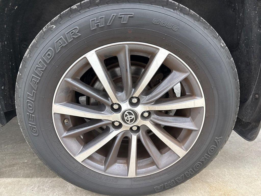 used 2018 Toyota Highlander Hybrid car, priced at $25,000