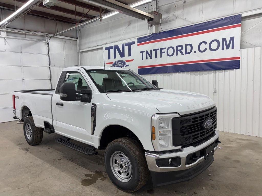new 2025 Ford F-250 car