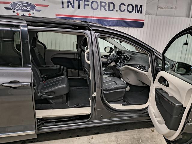 used 2018 Chrysler Pacifica car, priced at $13,997