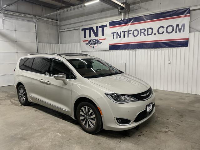 used 2020 Chrysler Pacifica Hybrid car, priced at $29,997