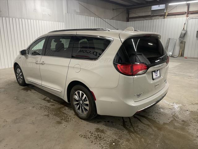 used 2020 Chrysler Pacifica Hybrid car, priced at $29,997