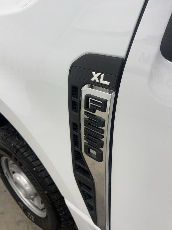 new 2025 Ford F-250 car, priced at $58,875