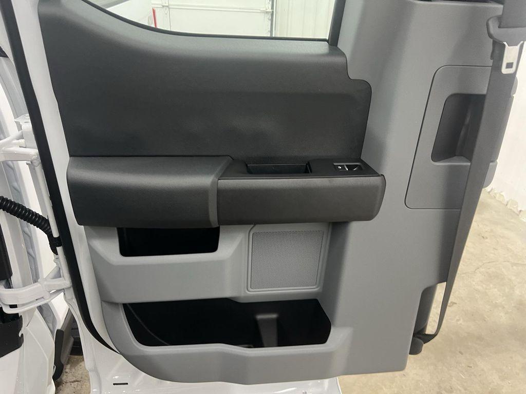 new 2025 Ford F-250 car, priced at $58,875