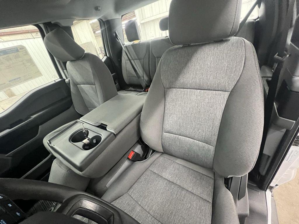 new 2025 Ford F-250 car, priced at $58,875