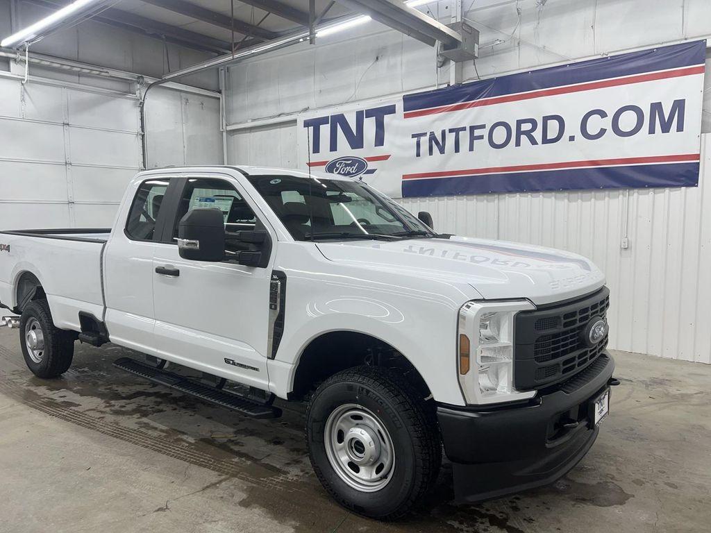 new 2025 Ford F-250 car, priced at $58,875