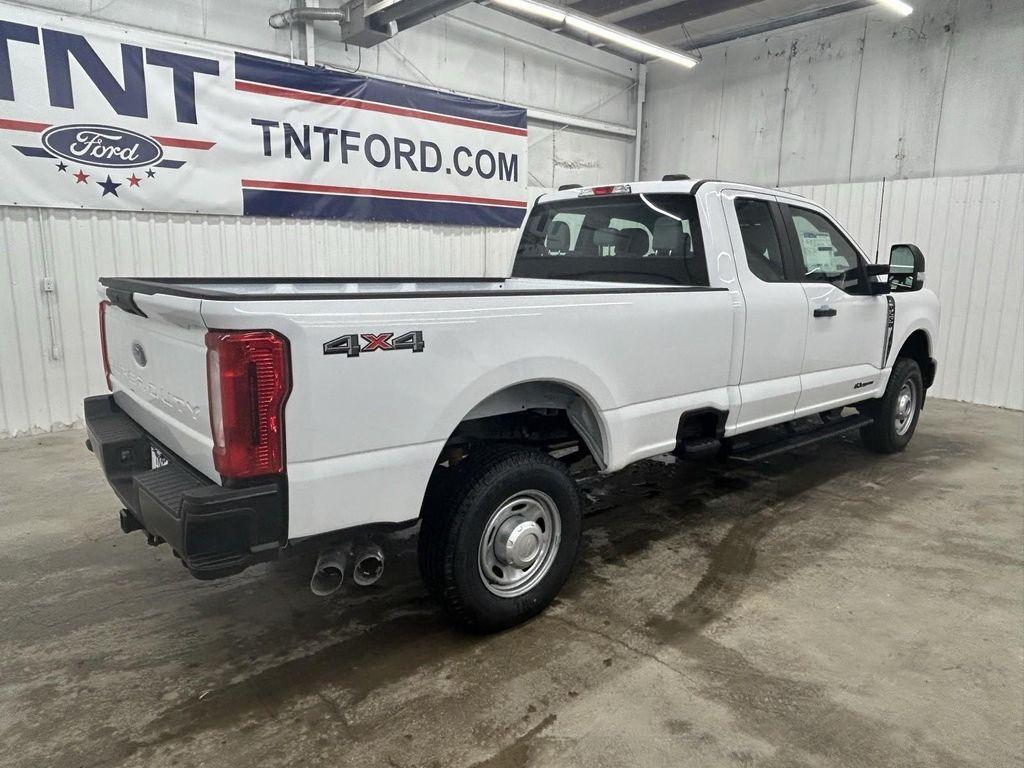 new 2025 Ford F-250 car