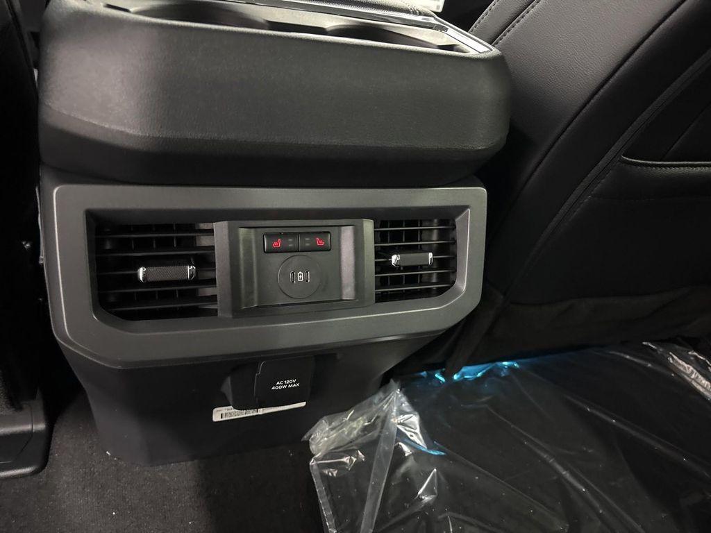 new 2025 Ford F-250 car
