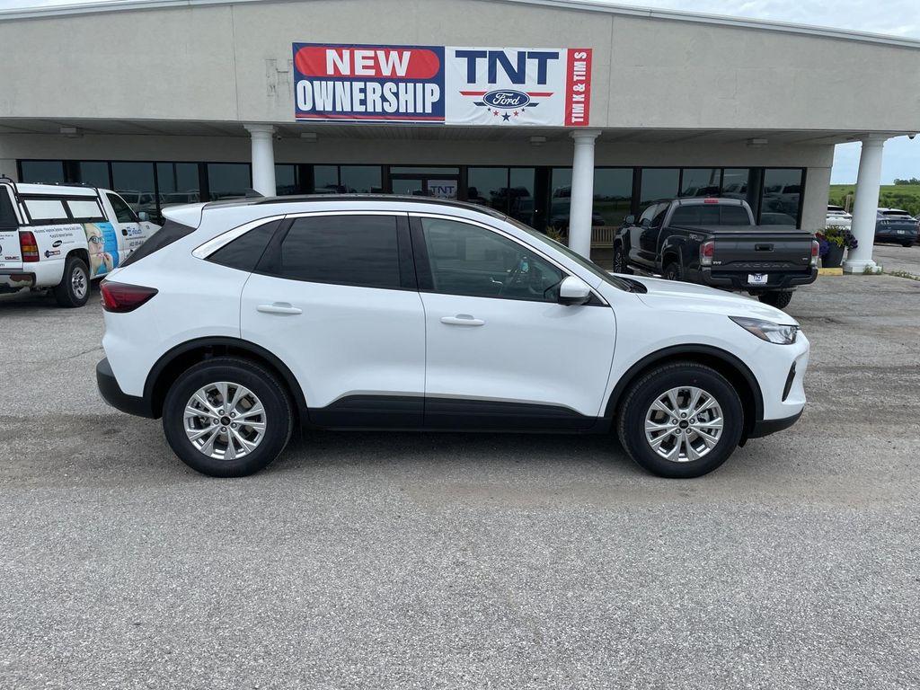 new 2024 Ford Escape car, priced at $33,357