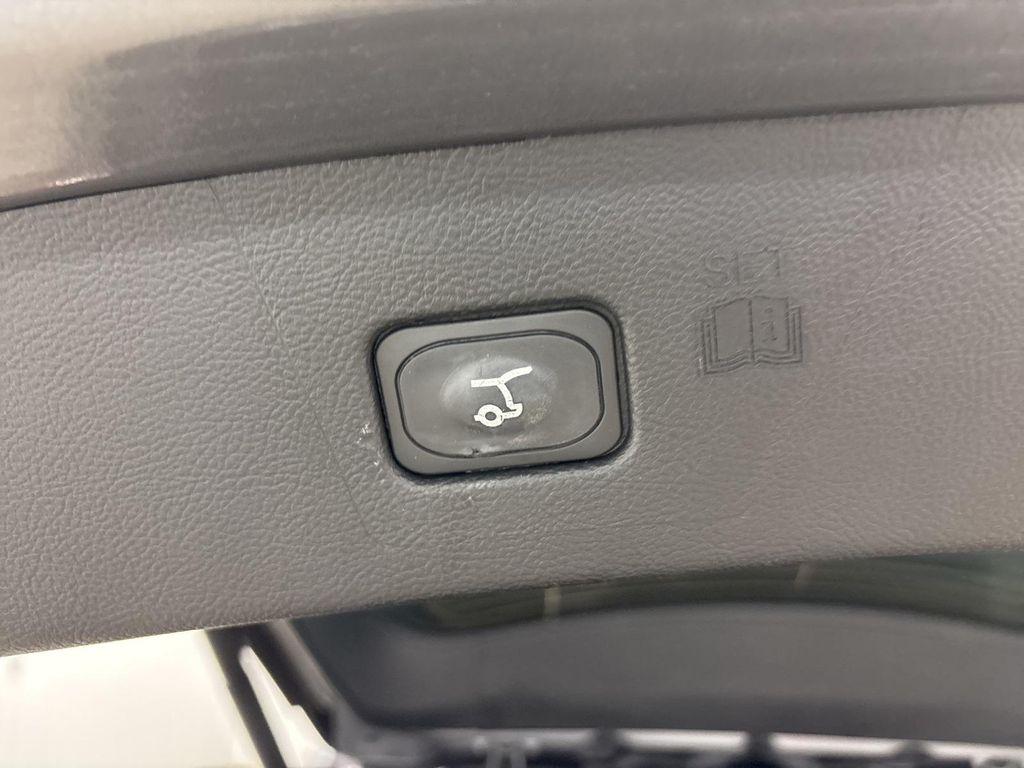 used 2024 Ford Edge car, priced at $30,000