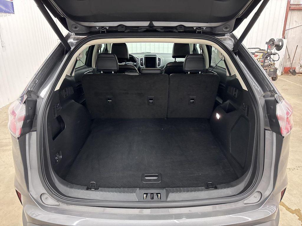 used 2024 Ford Edge car, priced at $30,000