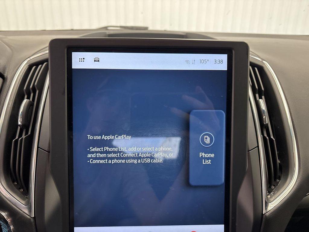 used 2024 Ford Edge car, priced at $30,000