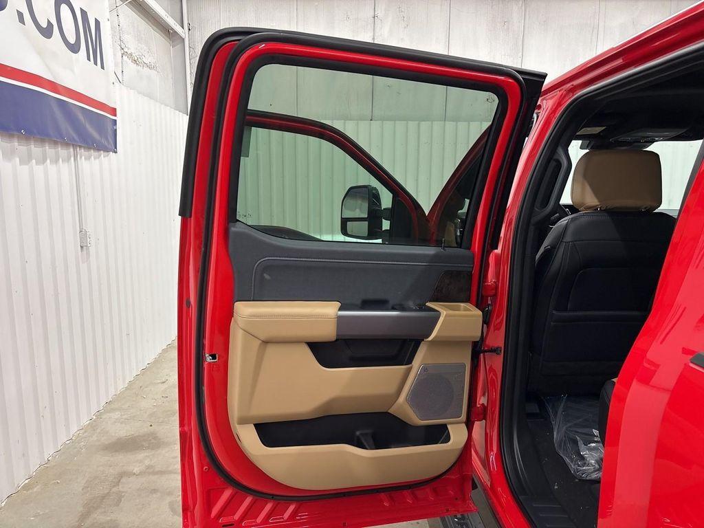 new 2025 Ford F-250 car