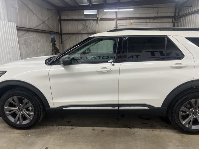 new 2025 Ford Explorer car, priced at $48,085