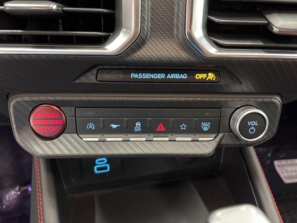 new 2025 Ford Mustang car