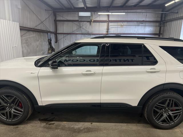 new 2025 Ford Explorer car, priced at $52,905