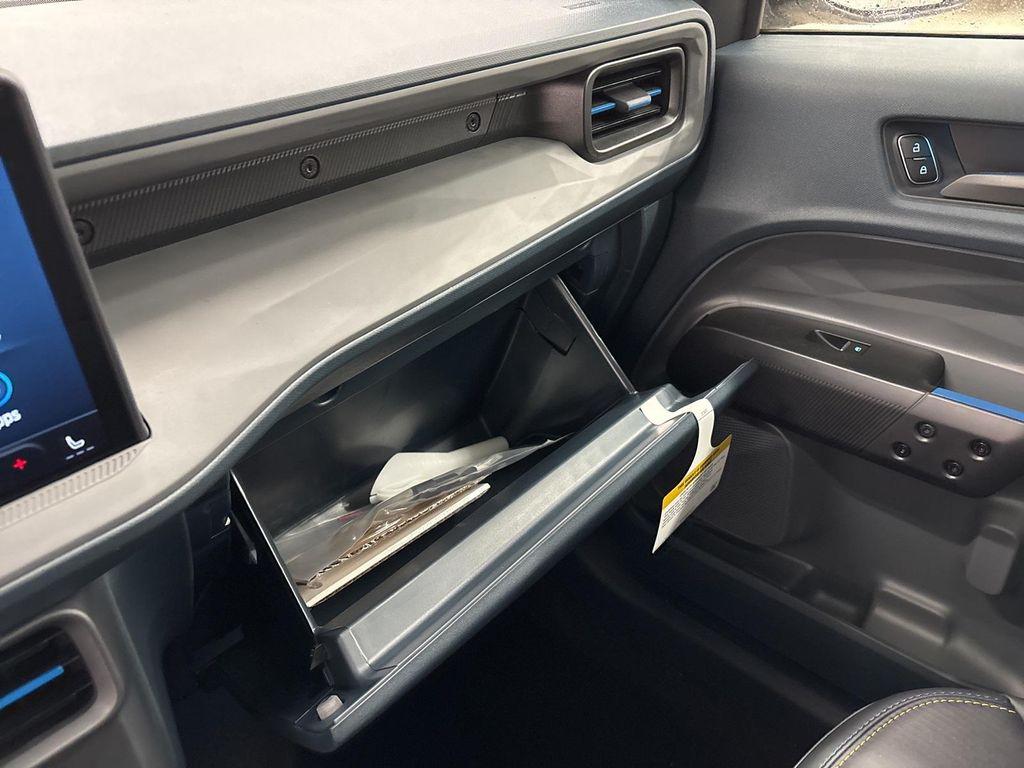 new 2025 Ford Maverick car, priced at $39,091