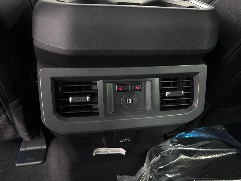 new 2025 Ford F-350 car