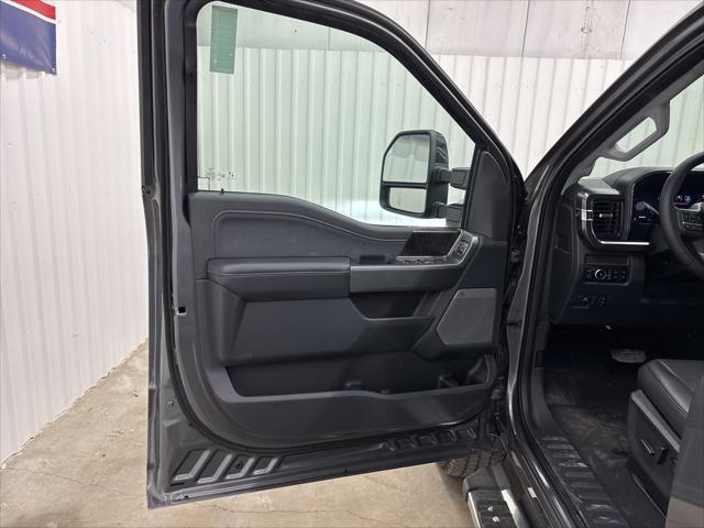 new 2025 Ford F-350 car