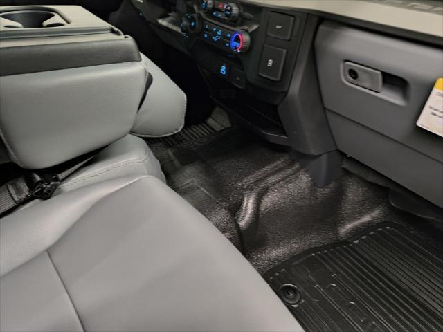 new 2025 Ford F-350 car