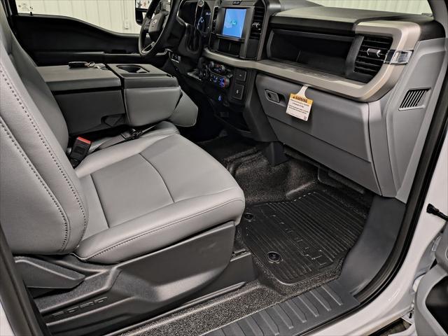 new 2025 Ford F-350 car