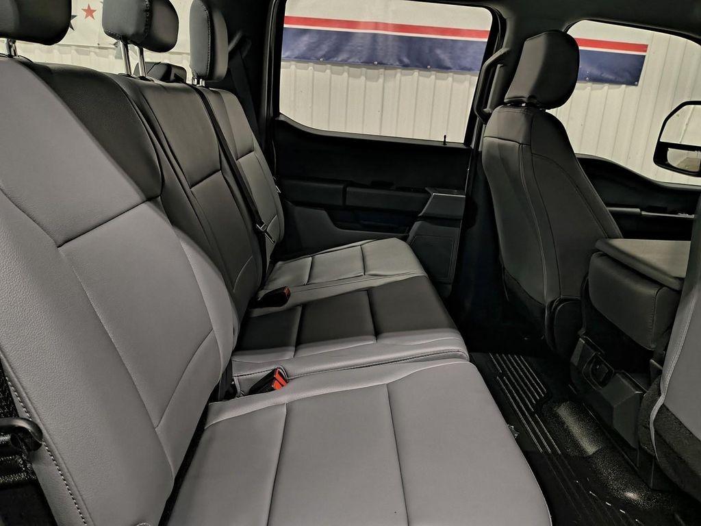 new 2025 Ford F-350 car