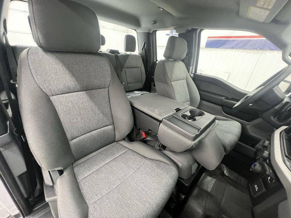 new 2025 Ford F-250 car