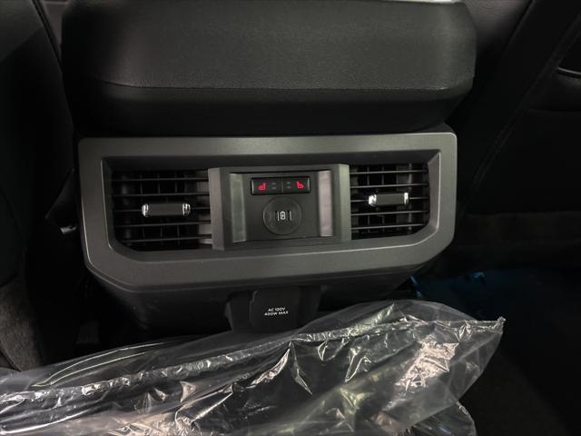 new 2025 Ford F-250 car