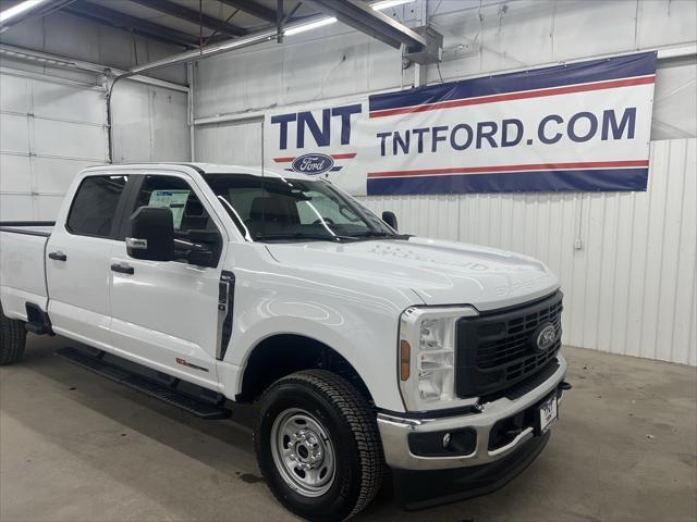 new 2025 Ford F-350 car