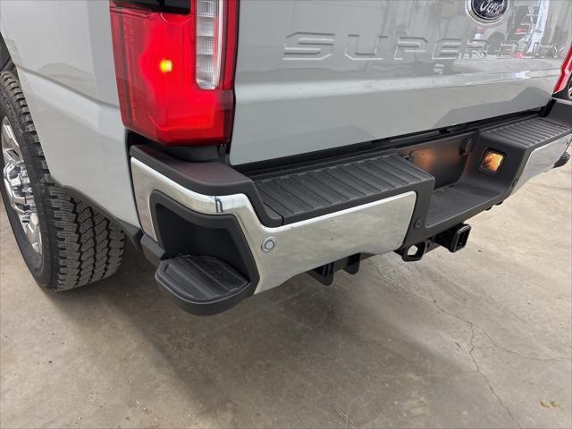 new 2025 Ford F-350 car