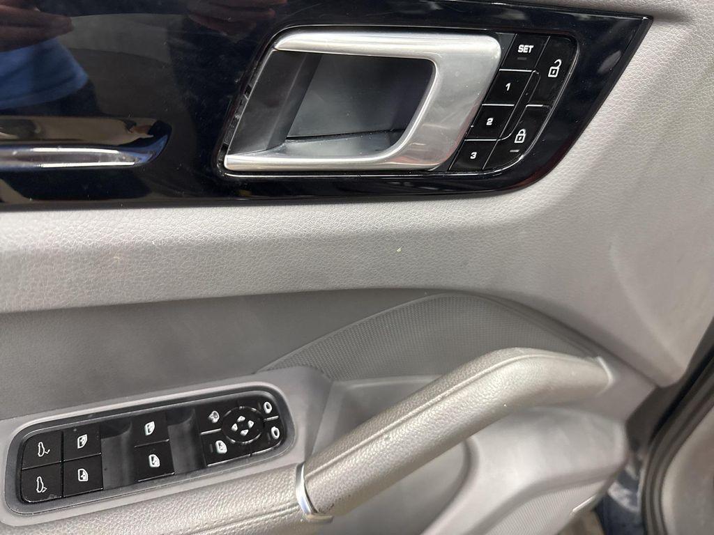 used 2020 Porsche Cayenne car, priced at $27,500