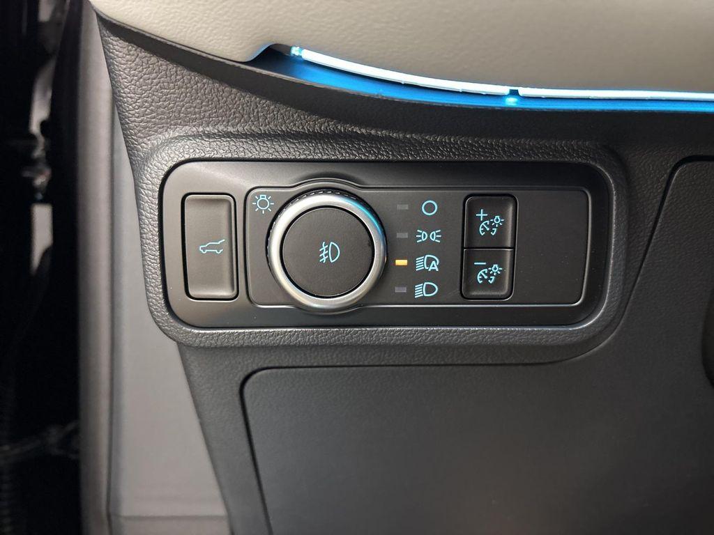 new 2025 Ford Explorer car, priced at $59,500