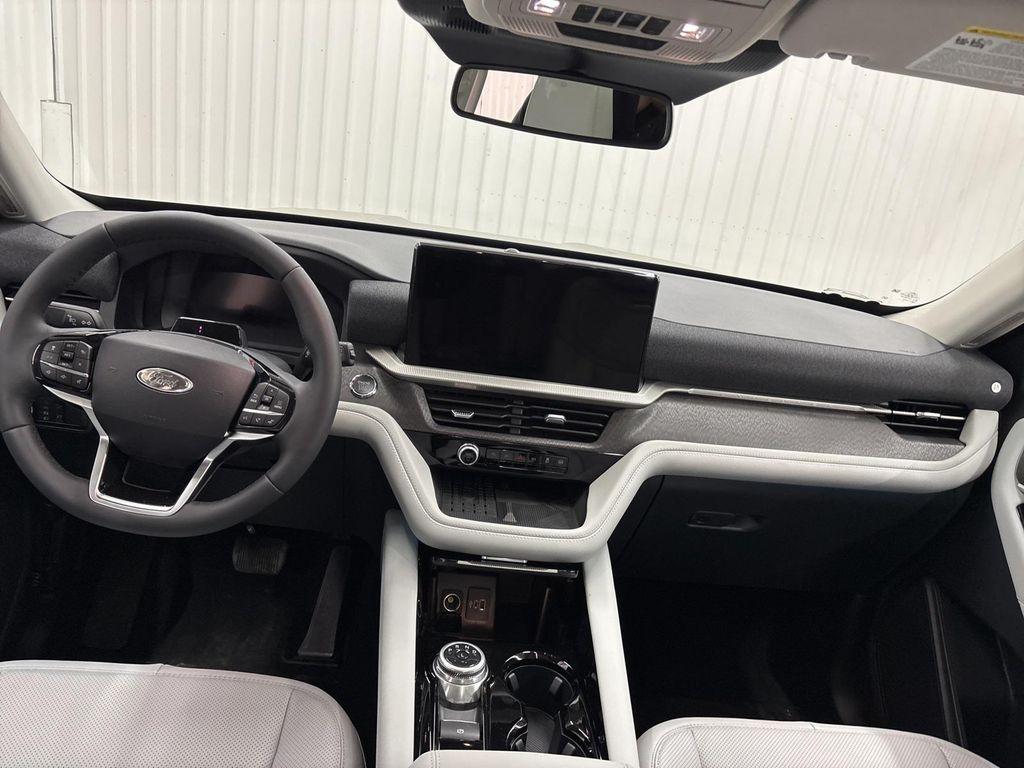 new 2025 Ford Explorer car, priced at $59,500