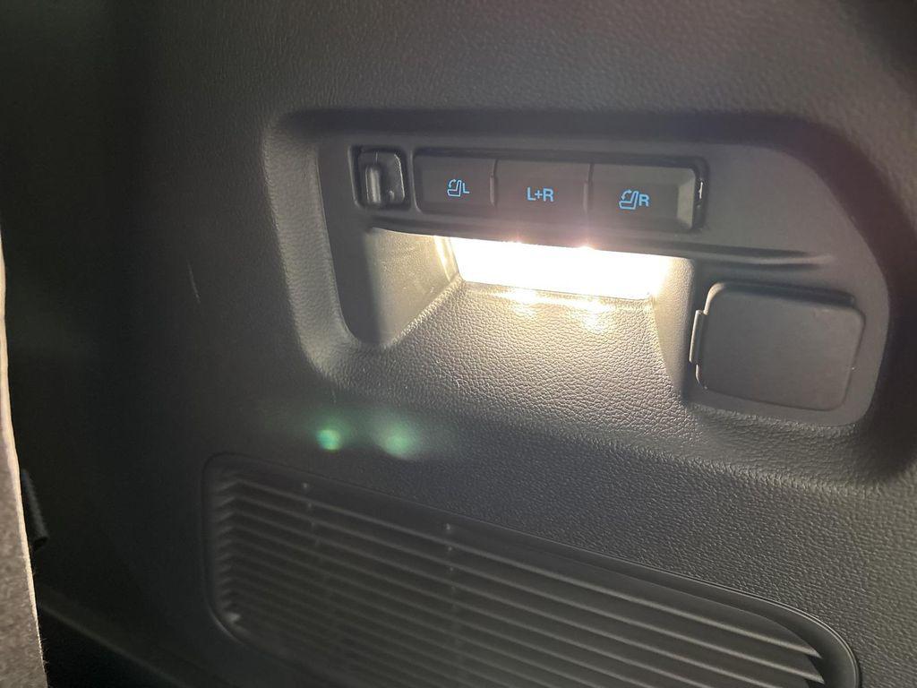 new 2025 Ford Explorer car, priced at $59,500