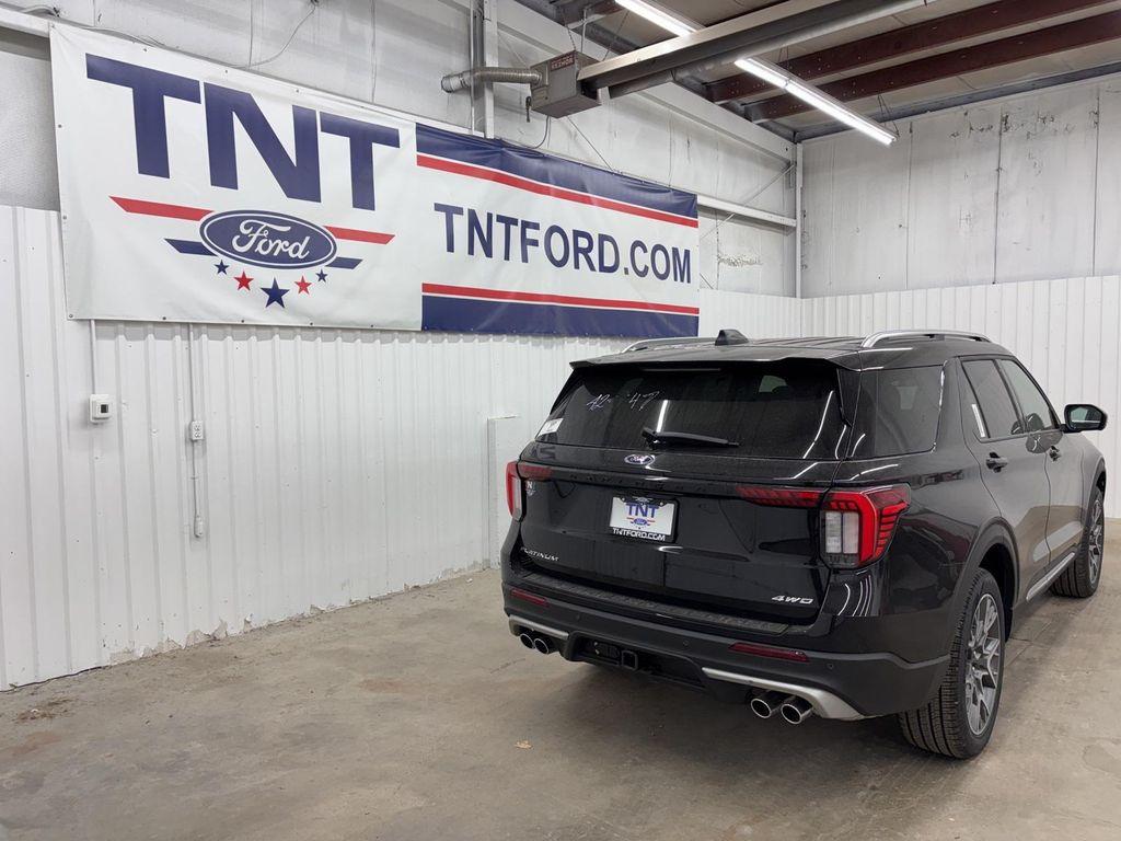 new 2025 Ford Explorer car, priced at $59,500