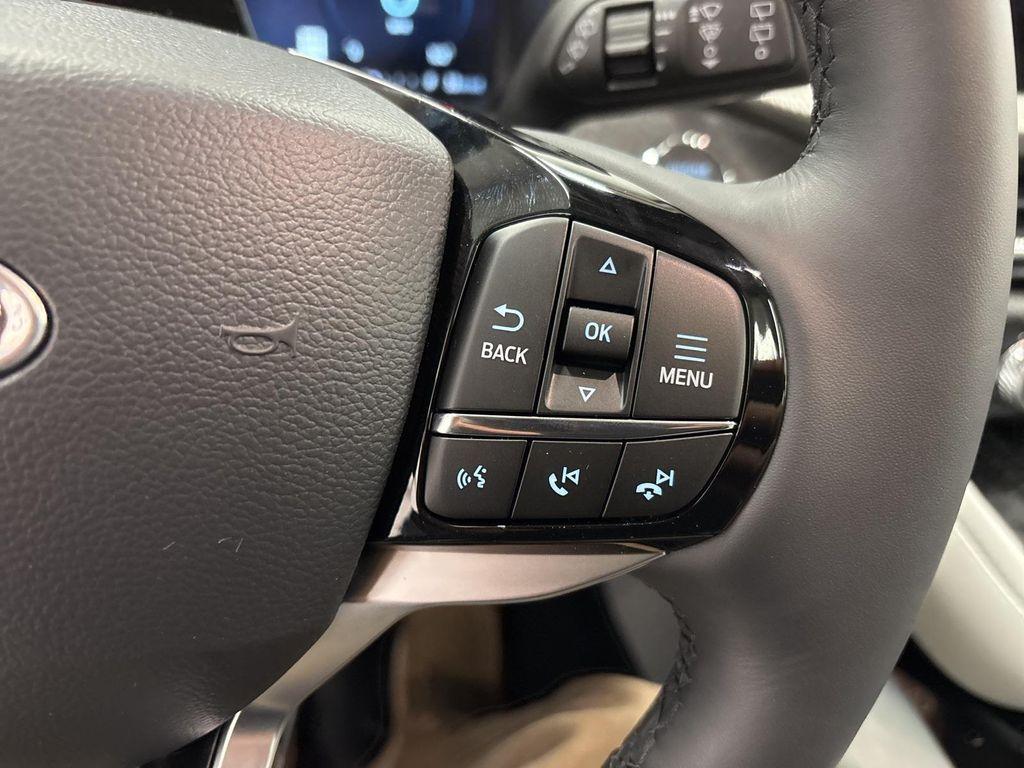 new 2025 Ford Explorer car, priced at $59,500