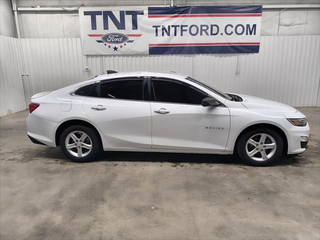 used 2020 Chevrolet Malibu car, priced at $15,997