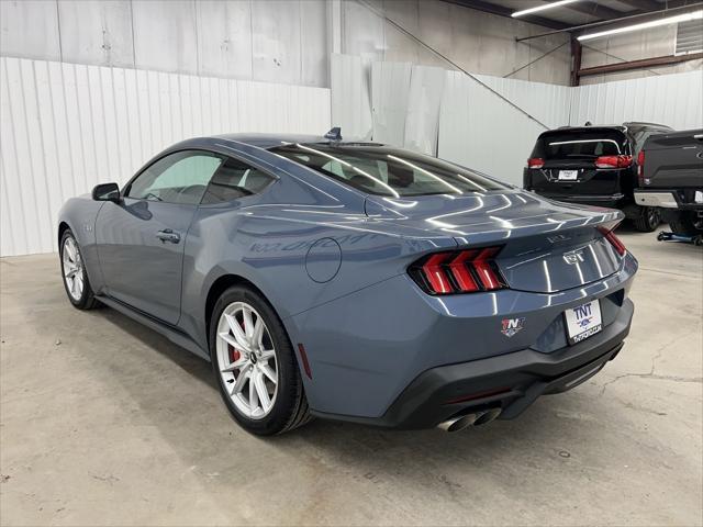new 2025 Ford Mustang car