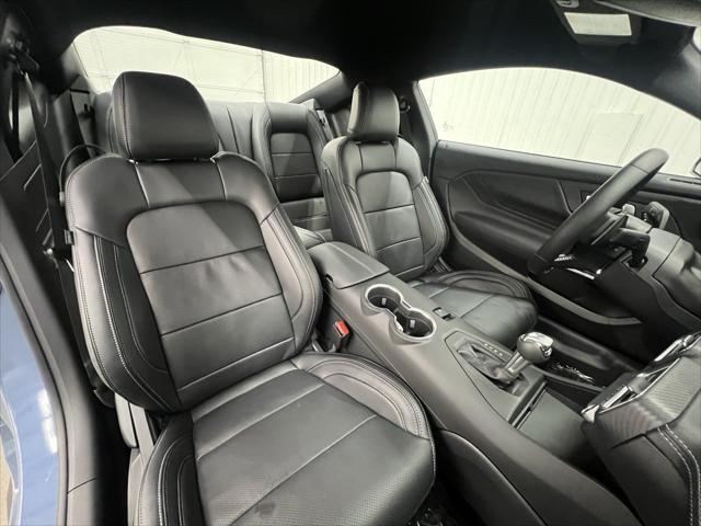 new 2025 Ford Mustang car