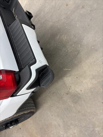 new 2025 Ford F-350 car