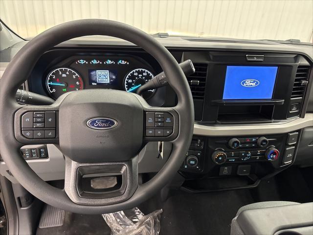 new 2025 Ford F-350 car