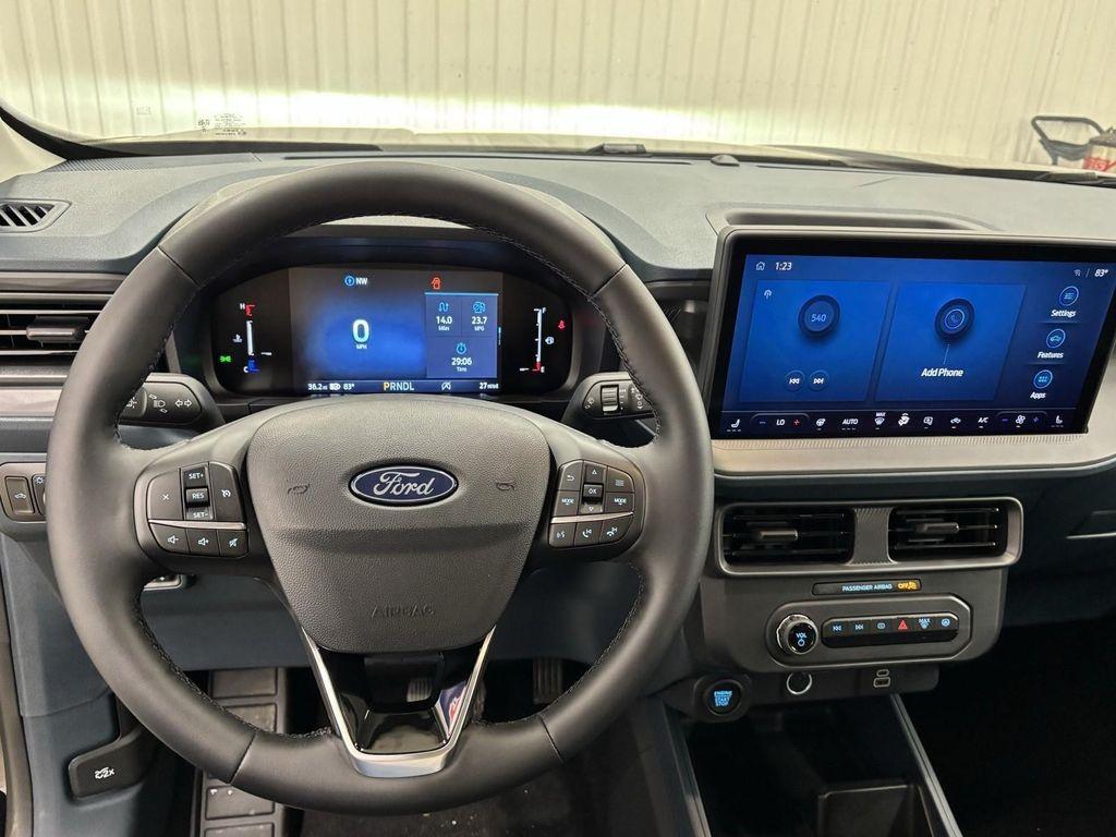 new 2025 Ford Maverick car