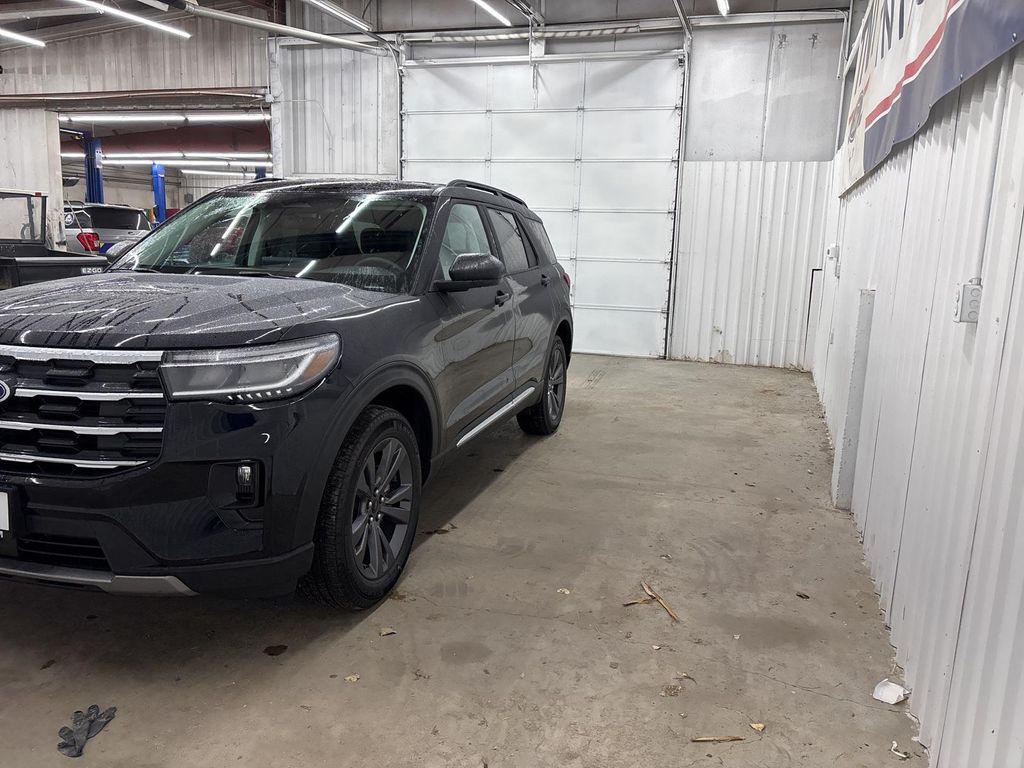 new 2025 Ford Explorer car, priced at $47,175