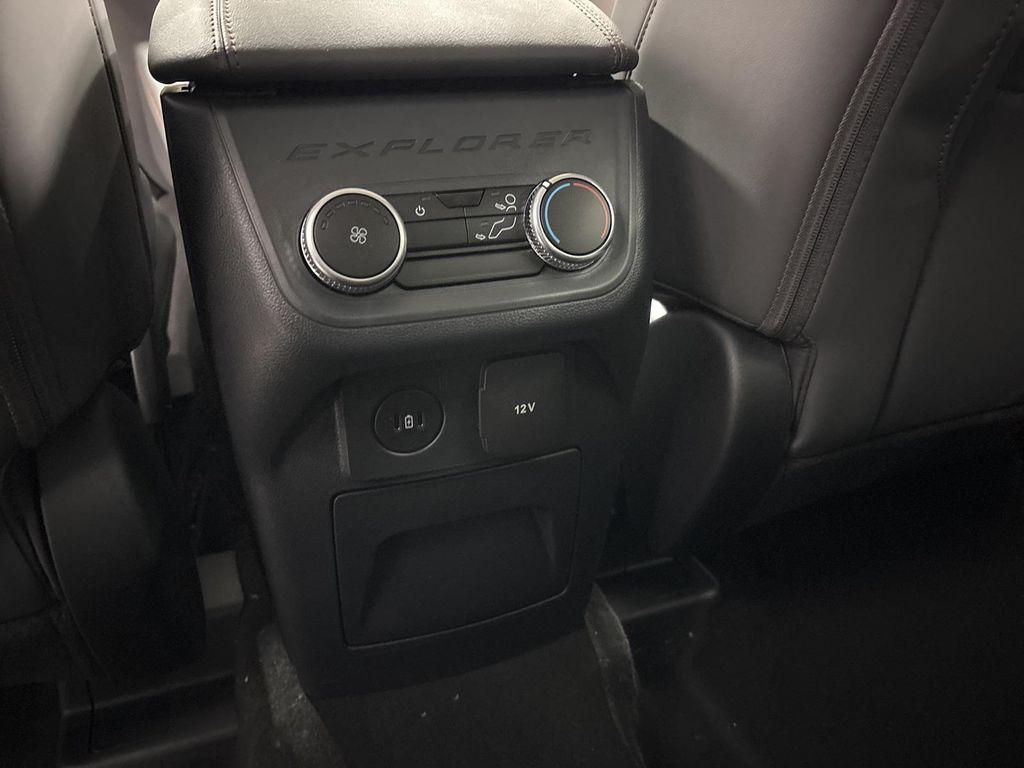 new 2025 Ford Explorer car, priced at $47,175