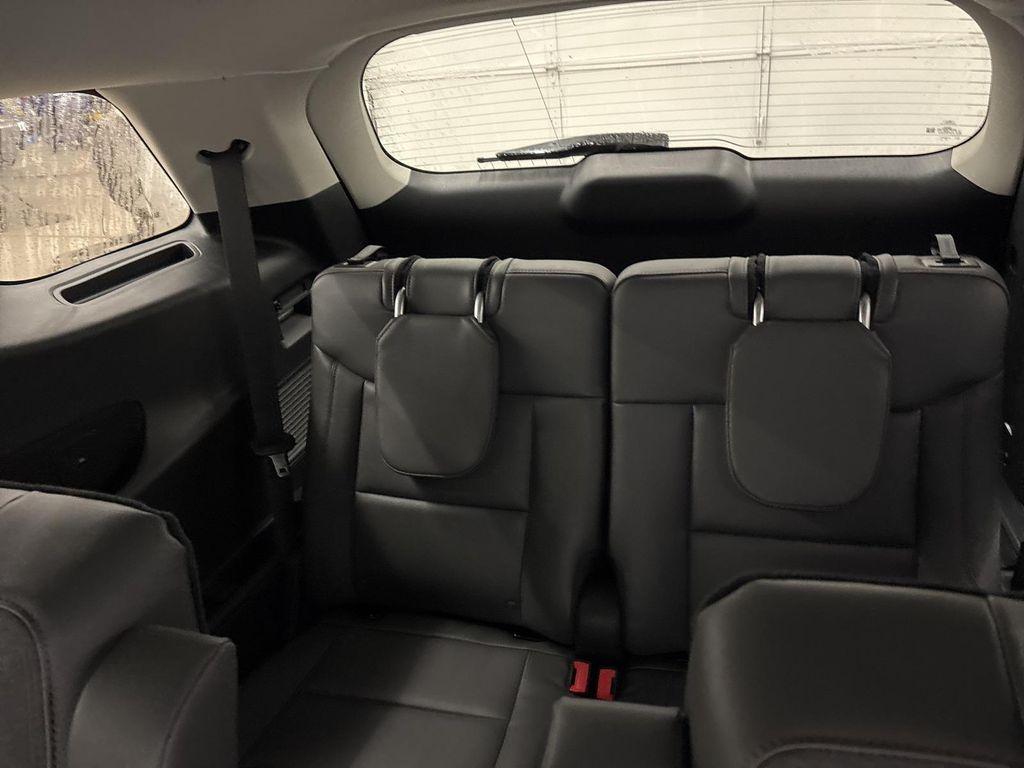 new 2025 Ford Explorer car, priced at $47,175