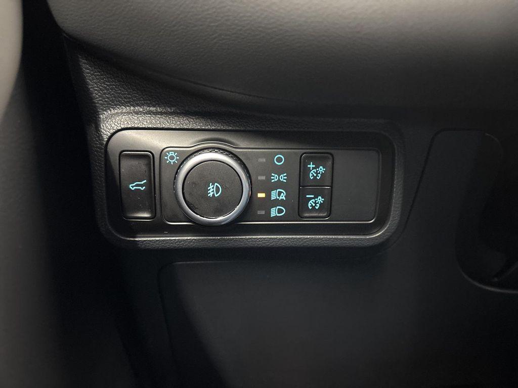 new 2025 Ford Explorer car, priced at $47,175