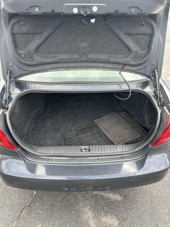 used 2008 Pontiac Grand Prix car, priced at $3,450