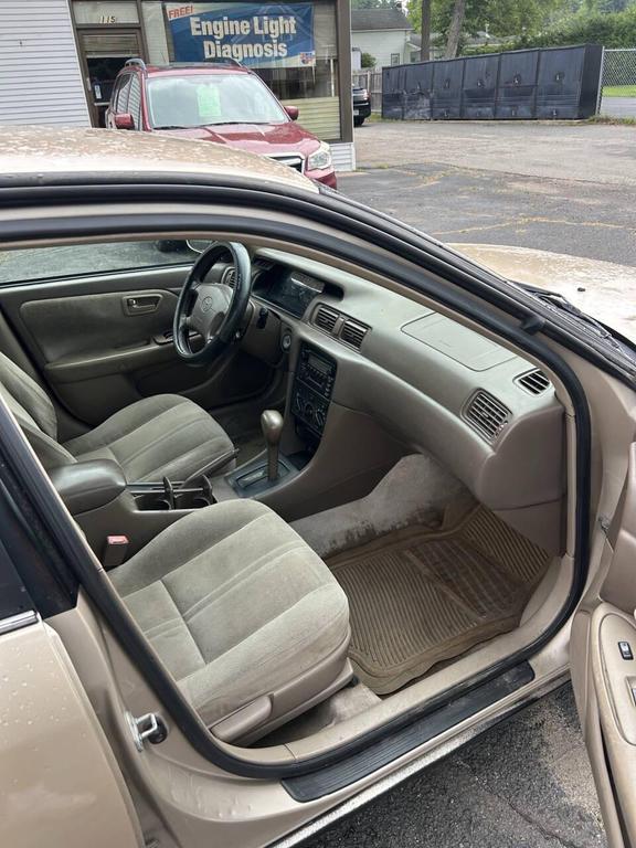 used 2000 Toyota Camry car, priced at $2,950