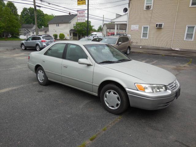 used 2000 Toyota Camry car, priced at $3,250