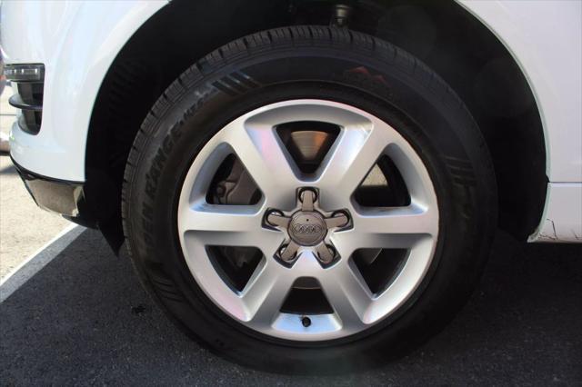 used 2014 Audi Q7 car, priced at $13,999